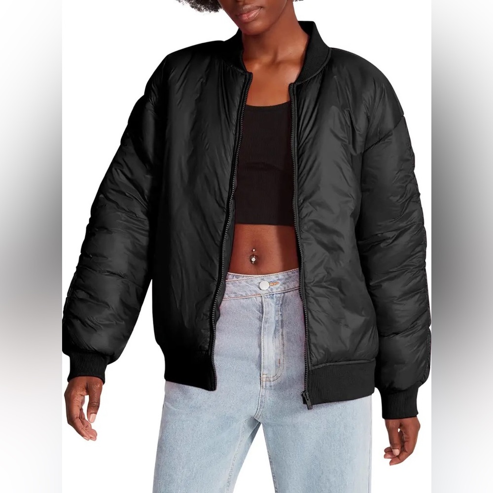 Black Steve Madden Shirred Puffer Bomber Jacket - Picture 1 of 2